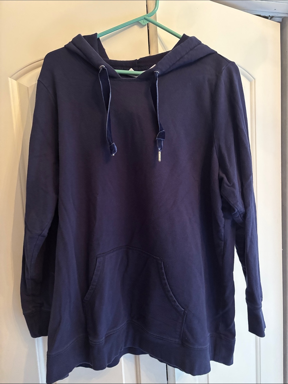Women’s Navy Blue Hooded Pullover Sweatshirt